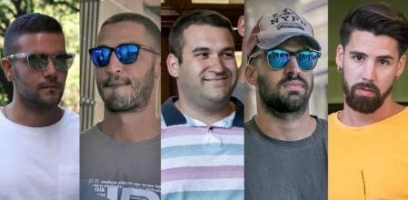 La Manada de Castelldefels: los “cazadores” de citas que acabaron pactando penas mínimas por sus ataques en grupo