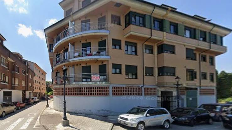 La Navidad más oscura en Infiesto: El abandono que habitaba en casa