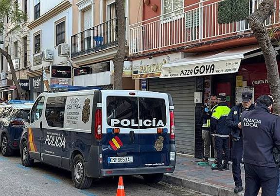 El Despertar Sangriento en Los Boliches: Parricidio y Vacío en Fuengirola