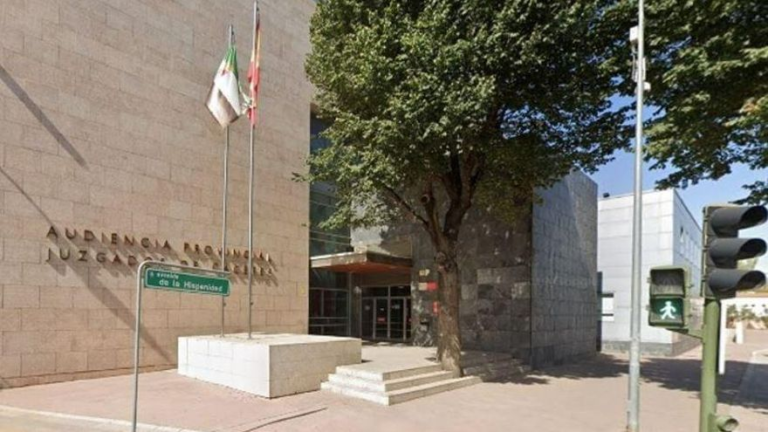 Miajadas (Cáceres): La Deuda de 50 Euros y El Cuchillo