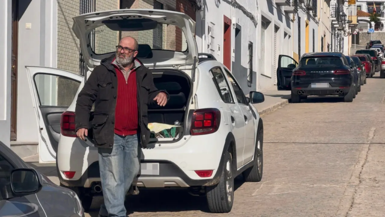 Hornachos (Badajoz): Los Carteles En La Puerta Y La Frase Que Creían Que Nadie Oía