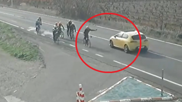 La Rioja: El Coche Dio La Vuelta Y Volvió De Frente Contra Siete Ciclistas