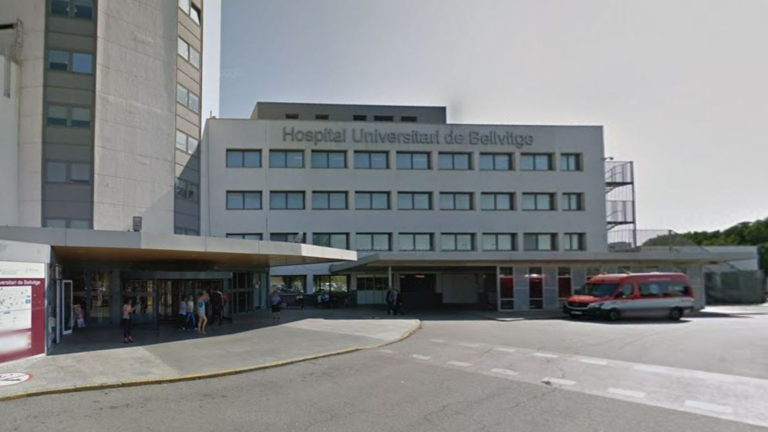 L’Hospitalet De Llobregat (Cataluña): La Ducha De Bellvitge Y El 18%