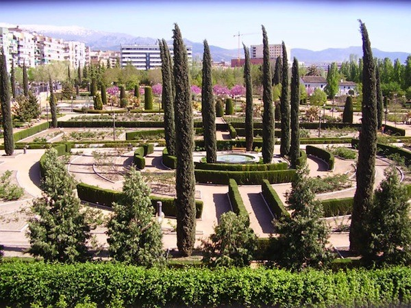 Granada: El Parque Federico García Lorca Y La Llamada Que No Dejó Seguir Caminando